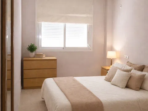 Piso en avenida Juan Carlos I, 76 - Foto 5