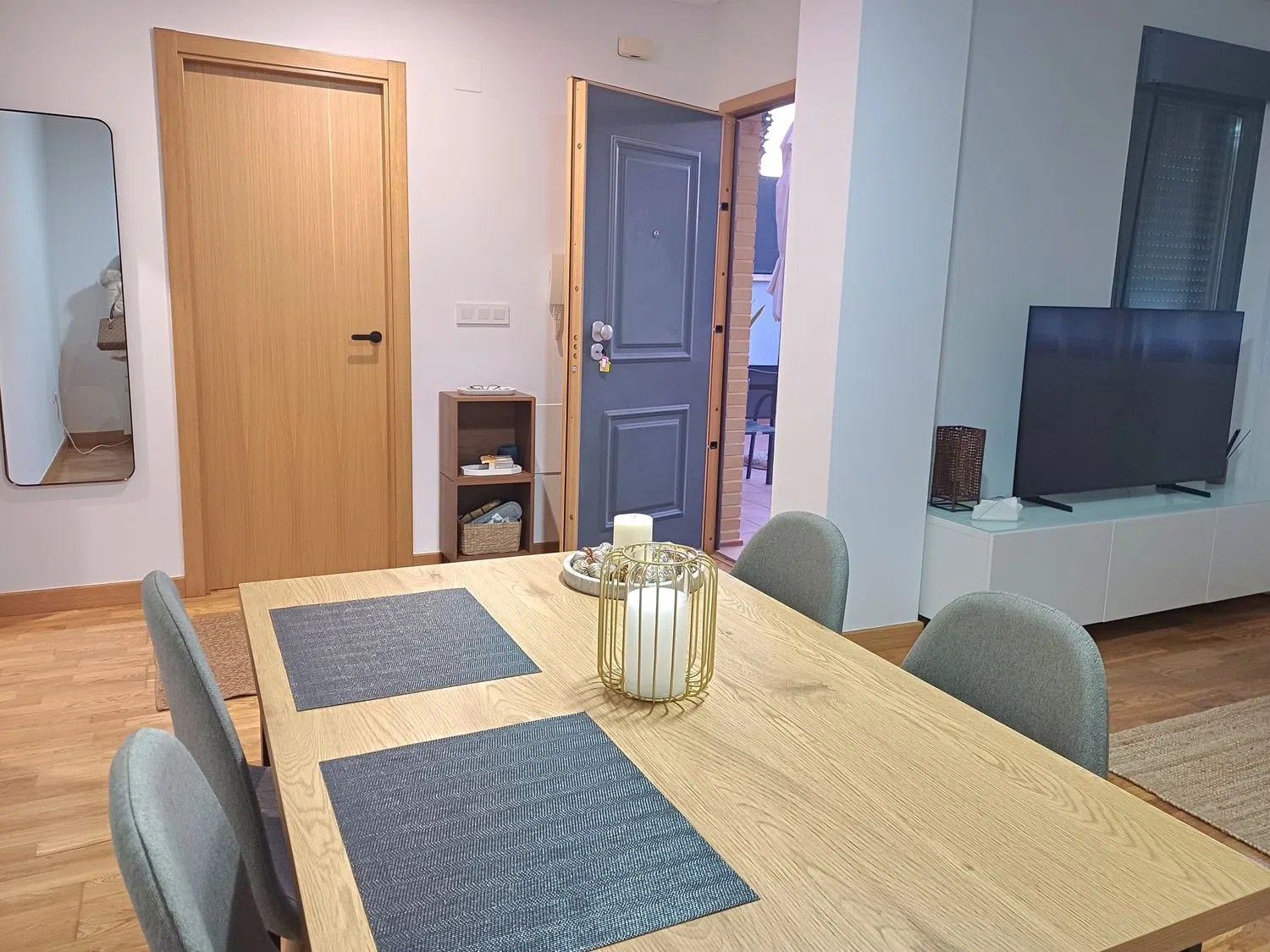 Chalet pareado en calle Fernando Sanchéz Agüera, 3 - Foto 4