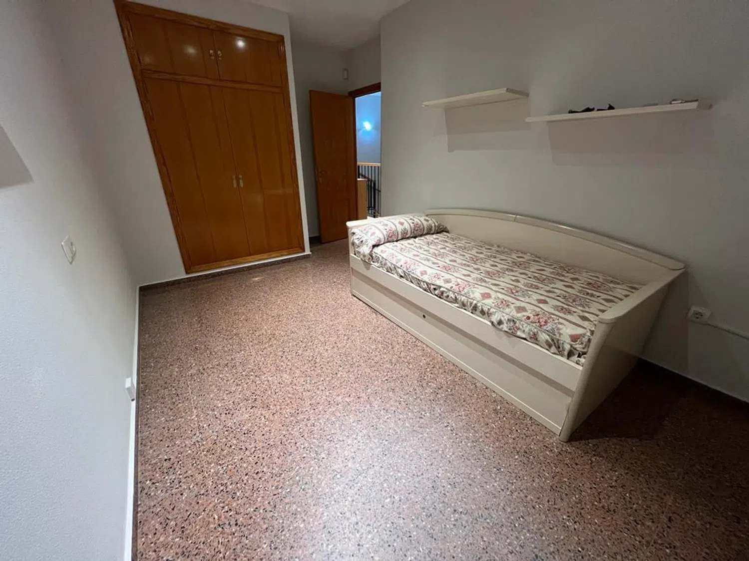 Chalet adosado en Petrer - Foto 5