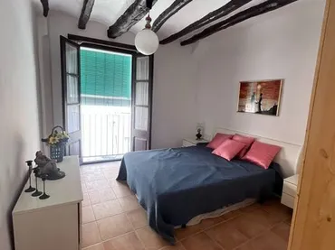 Casa adosada en  Carrer les Voltes 14 - Foto 8