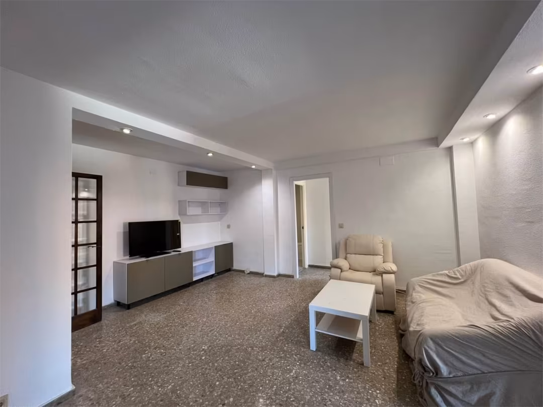 Piso en  Carrer de Fuencaliente 4 - Foto 2