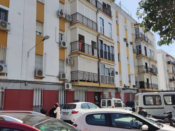 Piso en calle Rubi, 4