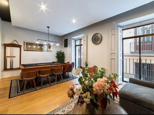 Piso en plaza de Tirso de Molina, 7