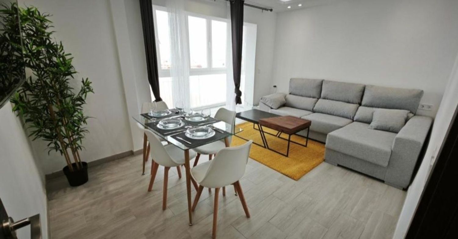 Piso en calle Héroe de Sostoa, 72 - Foto 3