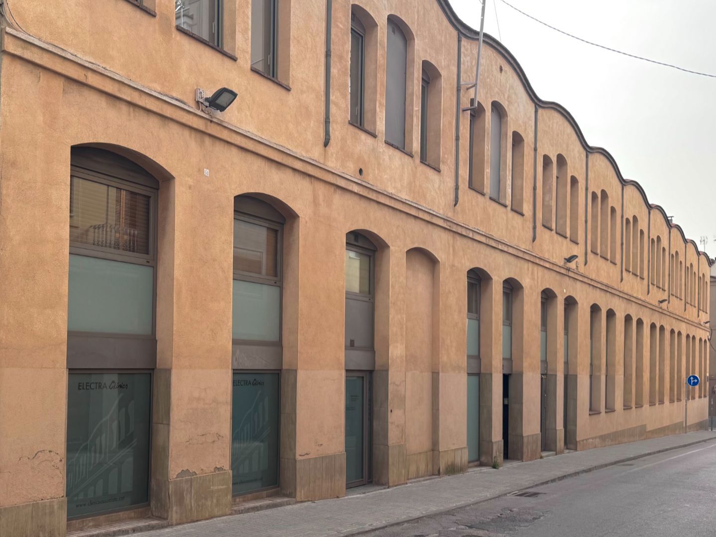 Local comercial en  Carrer del Pantà 92 - Foto 2