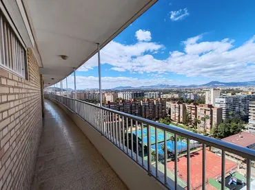 Piso en avenida Avenida Benidorm 18 - Foto 10