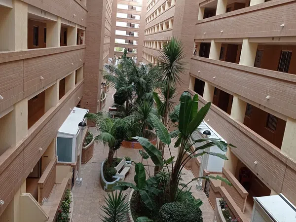 Piso en Avenida Jardín, 45 - Foto 2