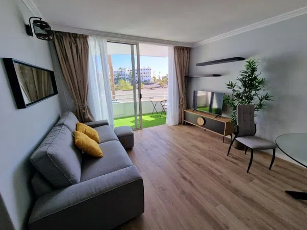 Estudio en Avenida J.M. Galván Bello, 3 - Foto 1