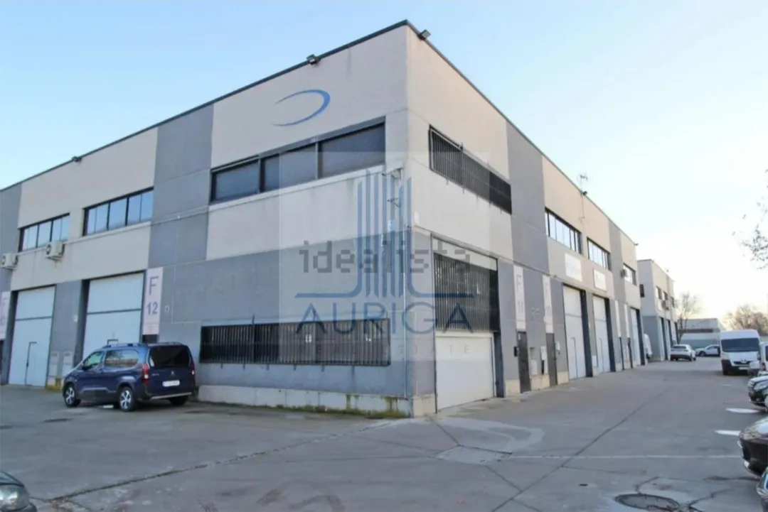 Local comercial en  Calle Juan Huarte de San Juan 15 - Foto 1