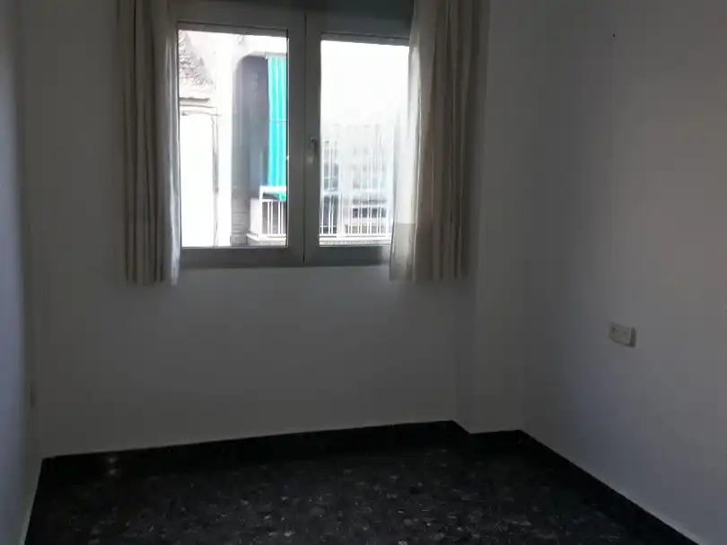 Piso en  Calle Reyes Católicos 1 - Foto 5