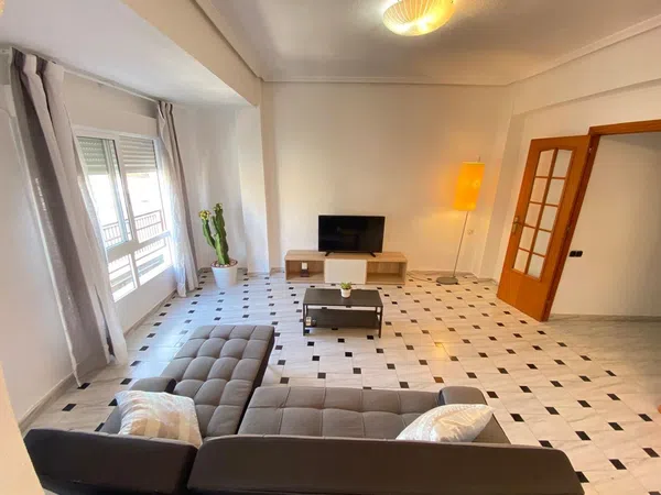Piso en calle Agustín Lara, 4