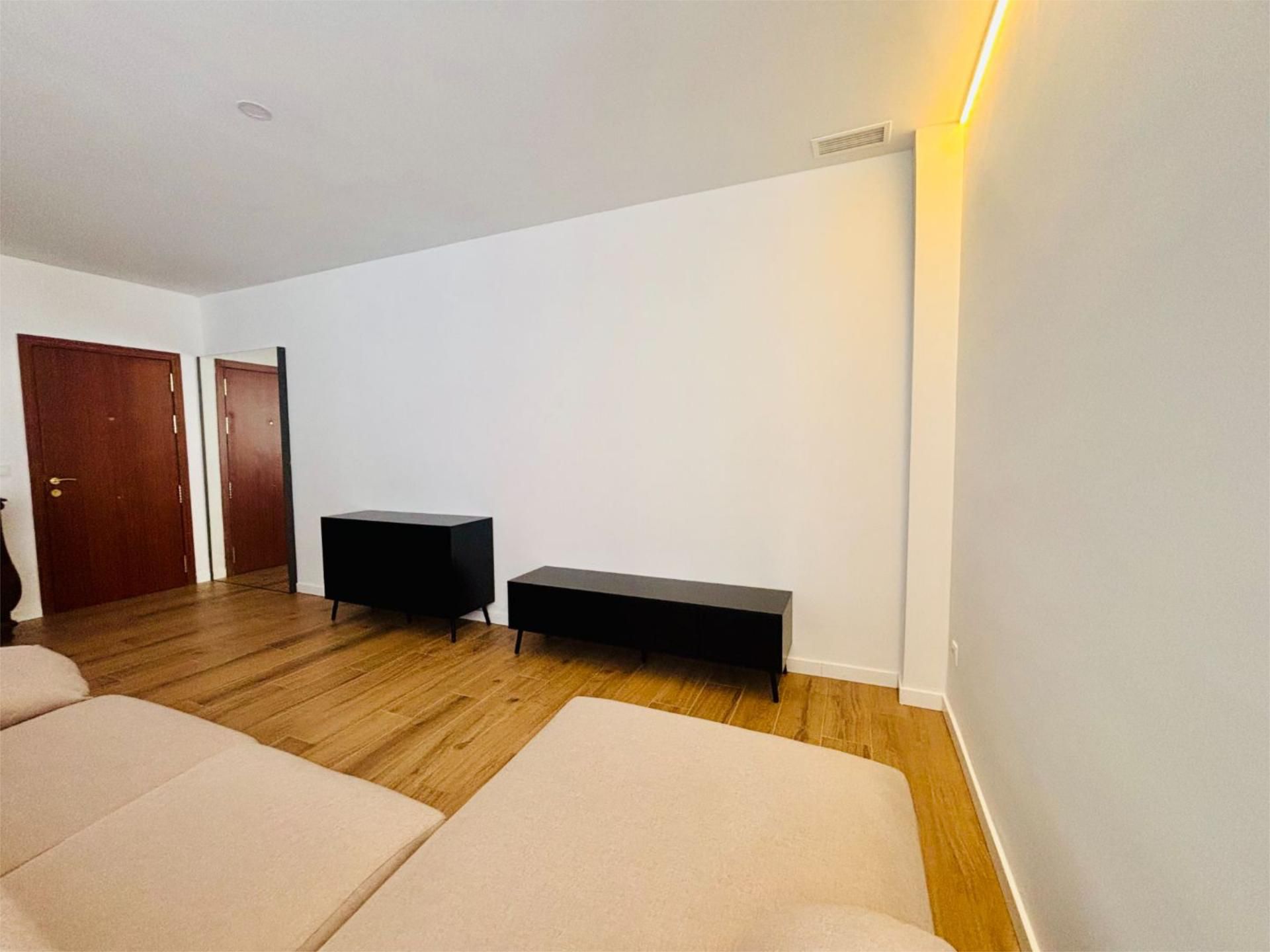Apartamento en  Rambla de Méndez Núñez 43 - Foto 2