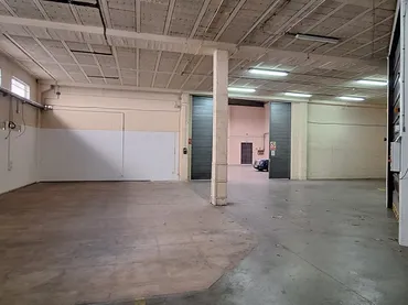 Nave Industrial en  L´Hospitalet de Llobregat - Carrer Motors - Foto 3