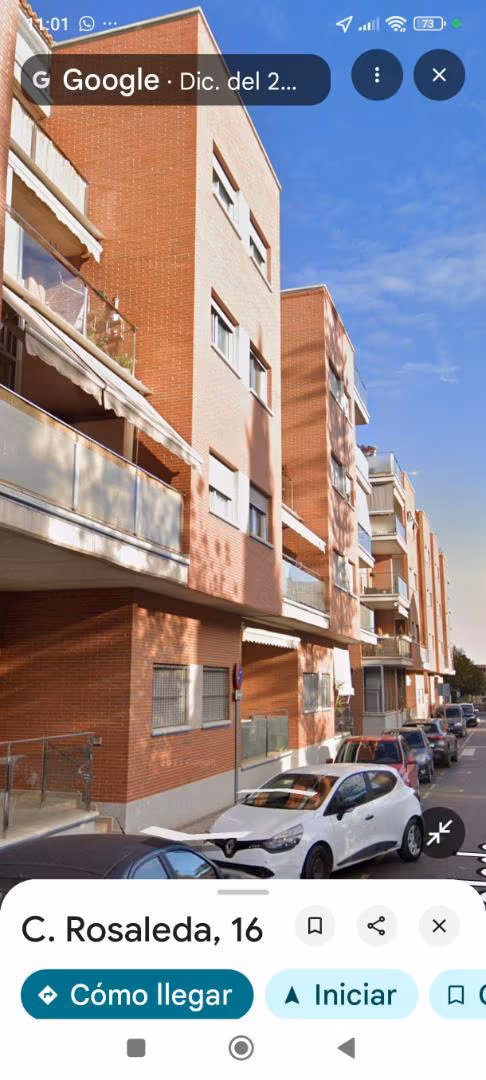 Piso en  Calle Rosaleda 16