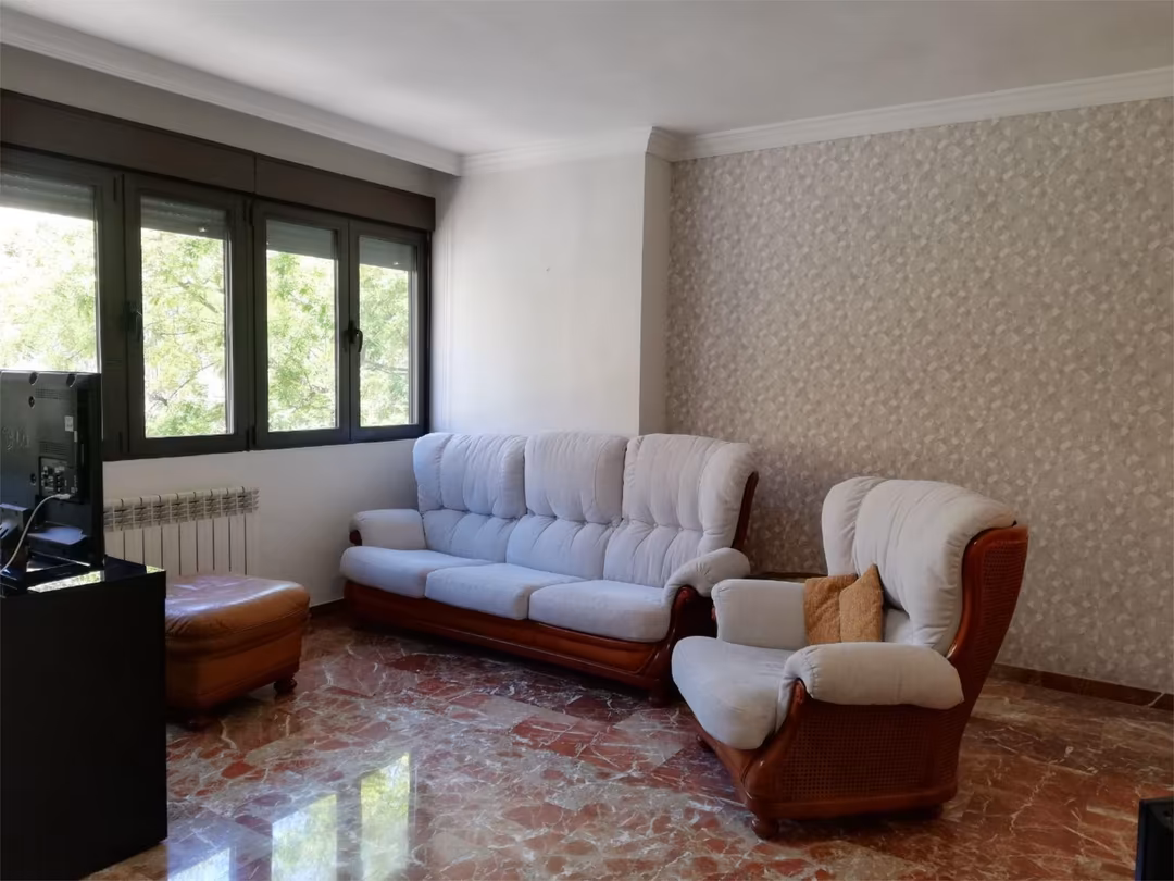 Piso en  Avenida de Andalucía 10 - Foto 4