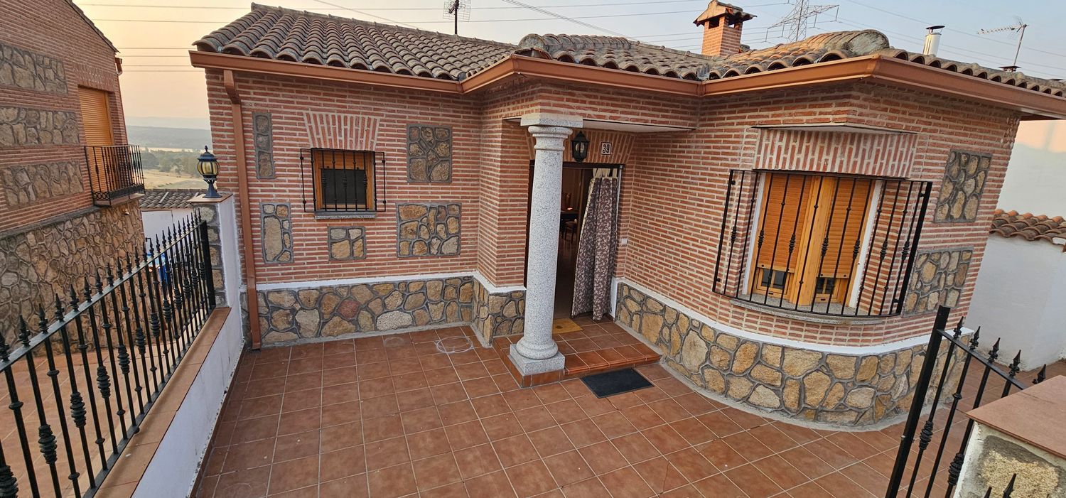 Casa o chalet independiente en Calle Clavel, 39 - Foto 2