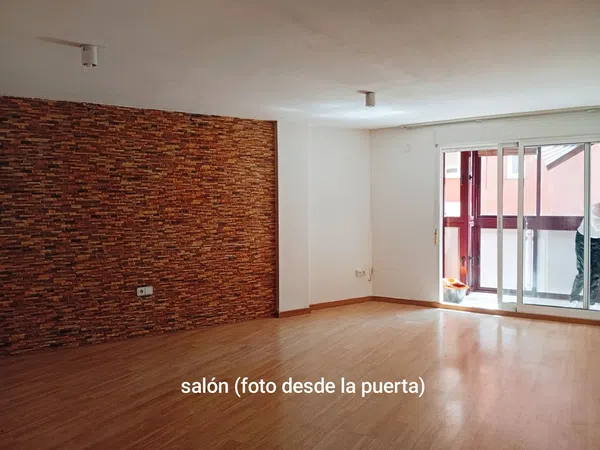 Piso en Barrio Carolinas Bajas - Foto 1