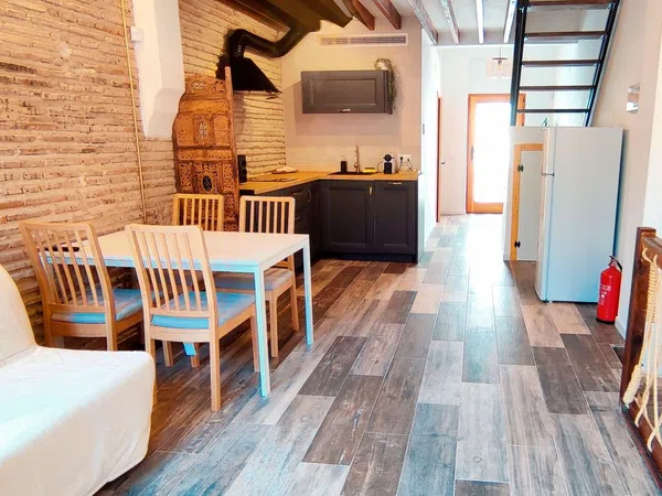 Estudio en calle del Pare Lluís Navarro, 229