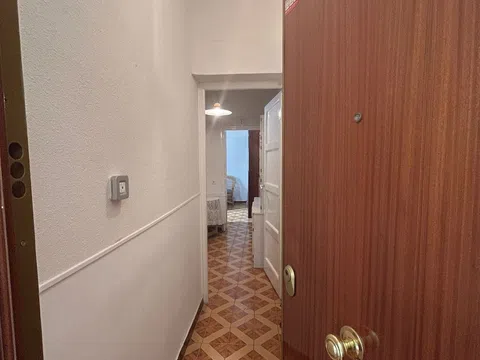 Piso en calle de María Zayas, 19