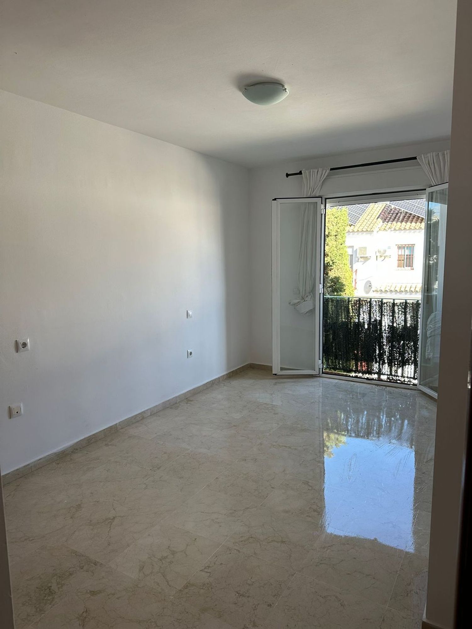 Casa de pueblo en Mar adriatico, 14, San Enrique-Guadiaro-Pueblo Nuevo, San Enrique-Guadiaro-Pueblo Nuevo - Foto 4