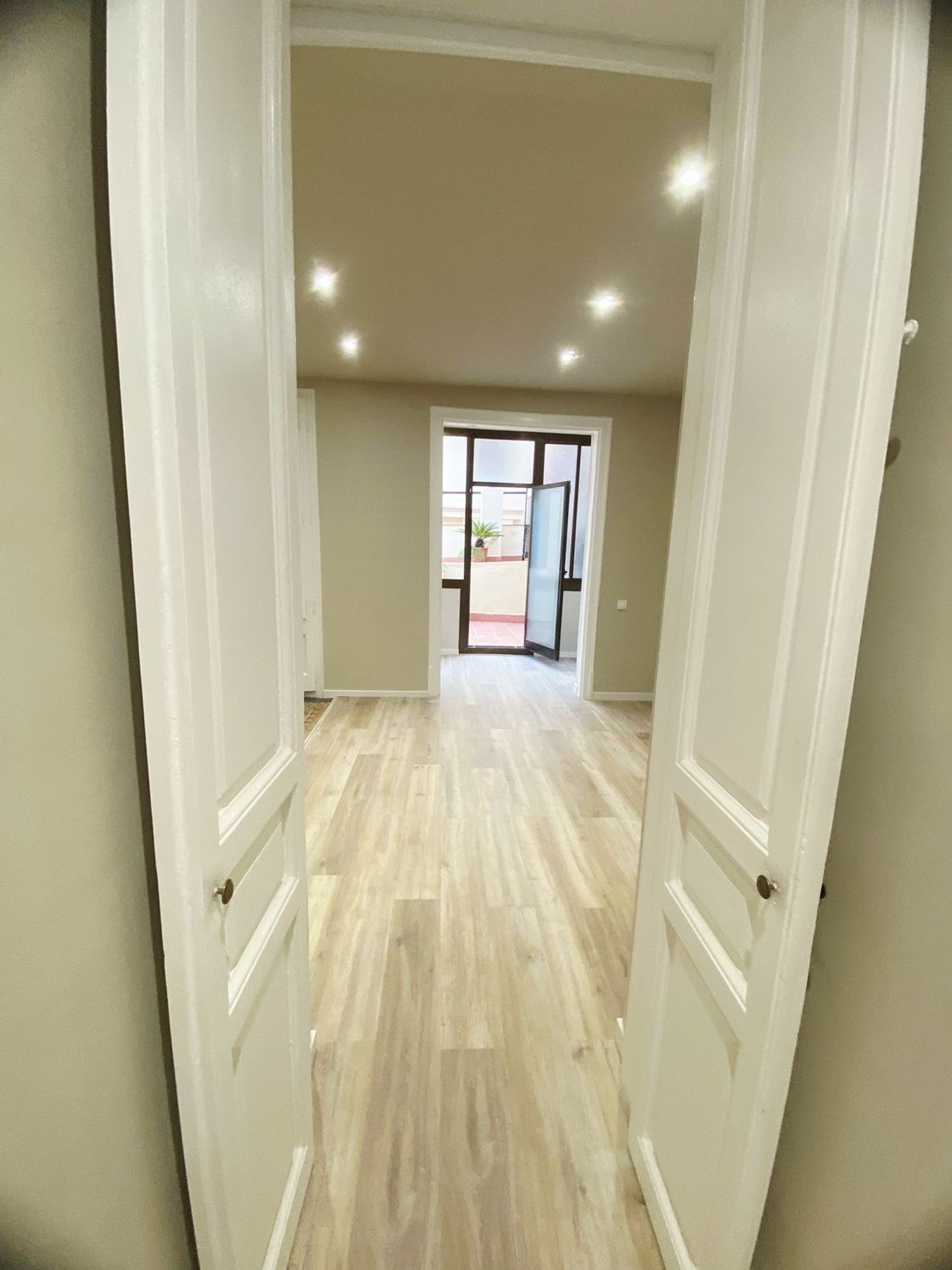 Piso en Barrio El Poble Sec - Parc de Montjuïc - Foto 3