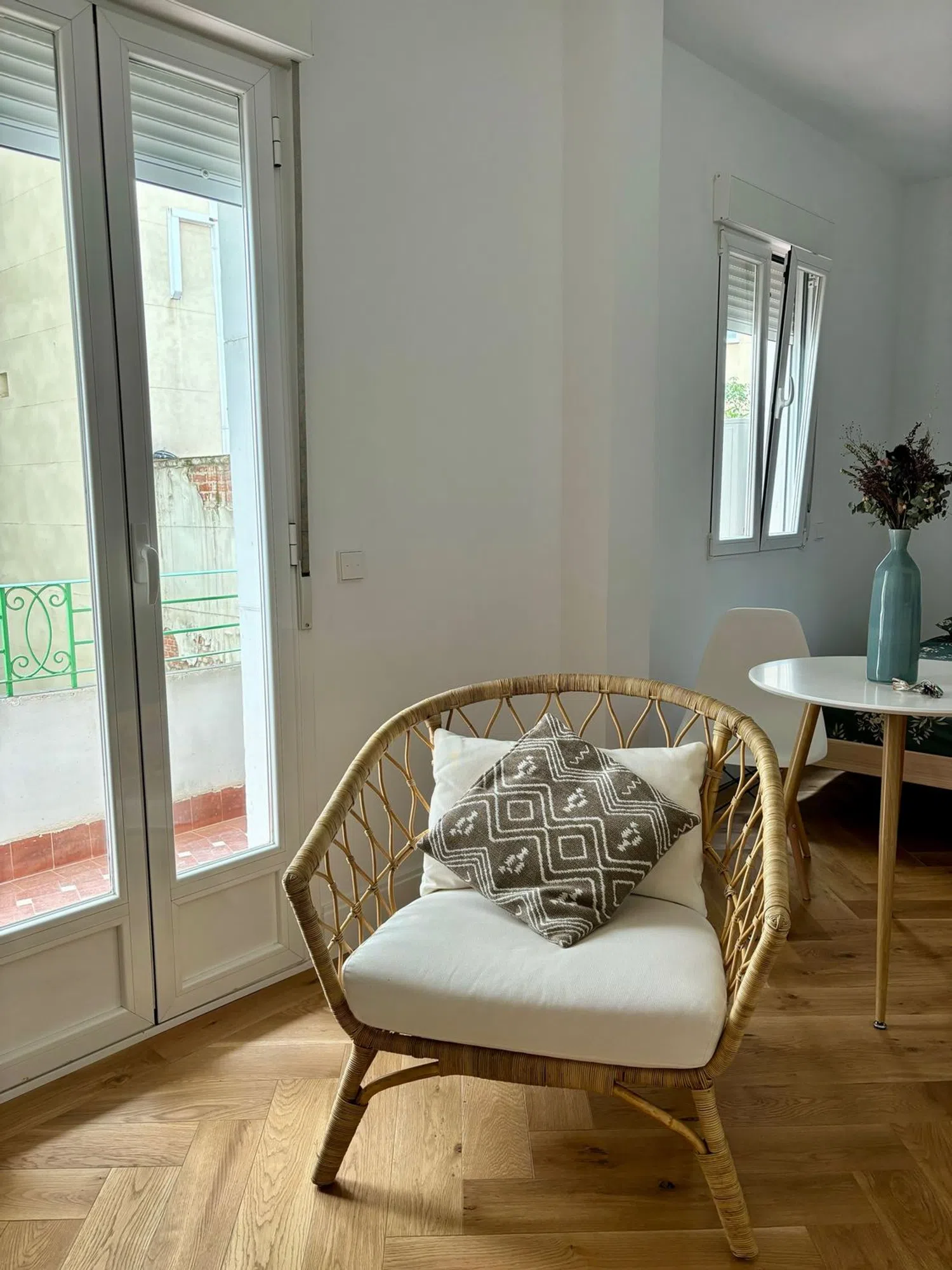 Estudio en calle de Ríos Rosas, 17 - Foto 1