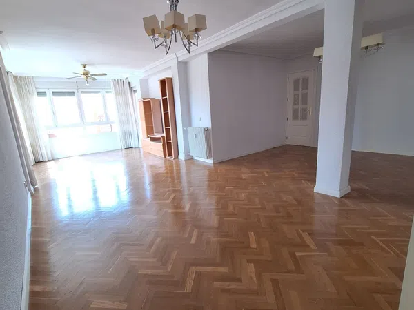 Piso en Barrio Canillas