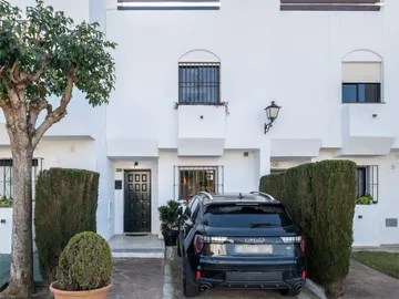 Casa adosada en  Avenida las Mimosas 51 - Foto 4