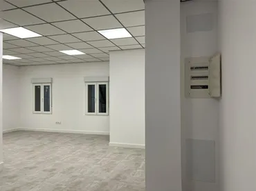 Planta baja en  Calle de Jacinto Verdaguer 13 - Foto 5