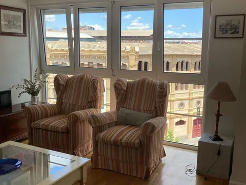 Piso en ronda de Garay, 35