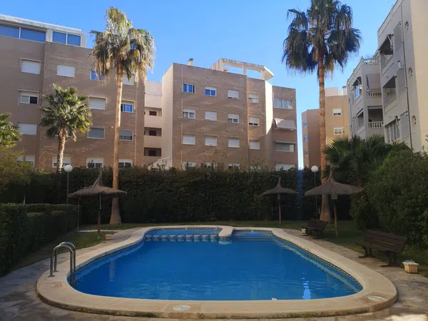 Piso en calle Britania, 31 - Foto 1