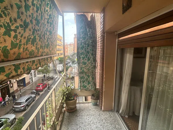 Piso en Calle de Sant Mateu, 35, Carolinas Altas - Foto 3
