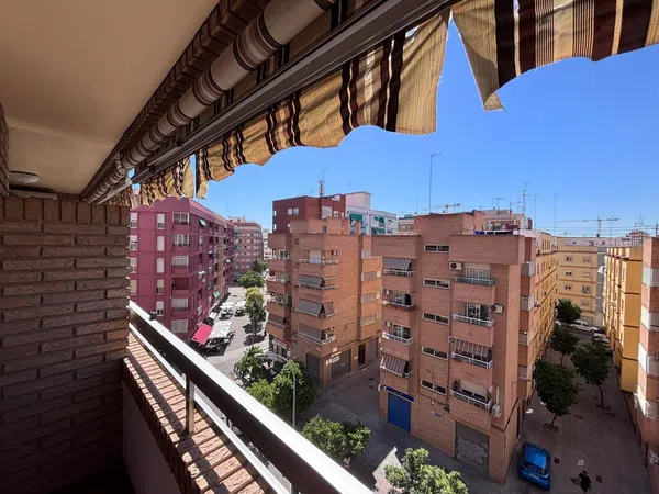 Piso en Jose Esteve, Torrefiel - Foto 3