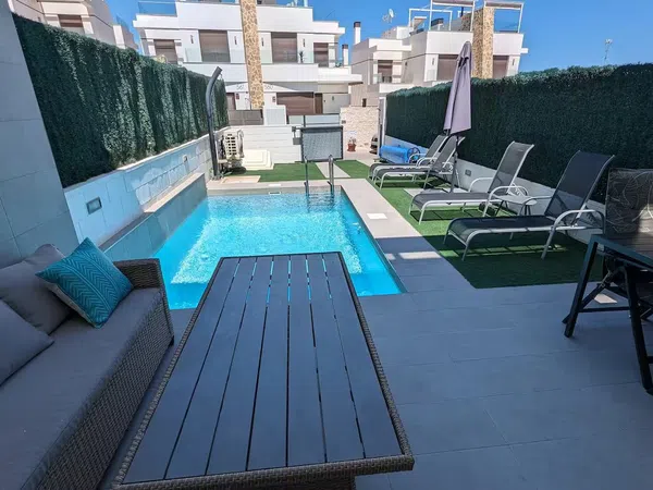 Chalet adosado en Calle Bidasoa, 13, Villamartín - Foto 3