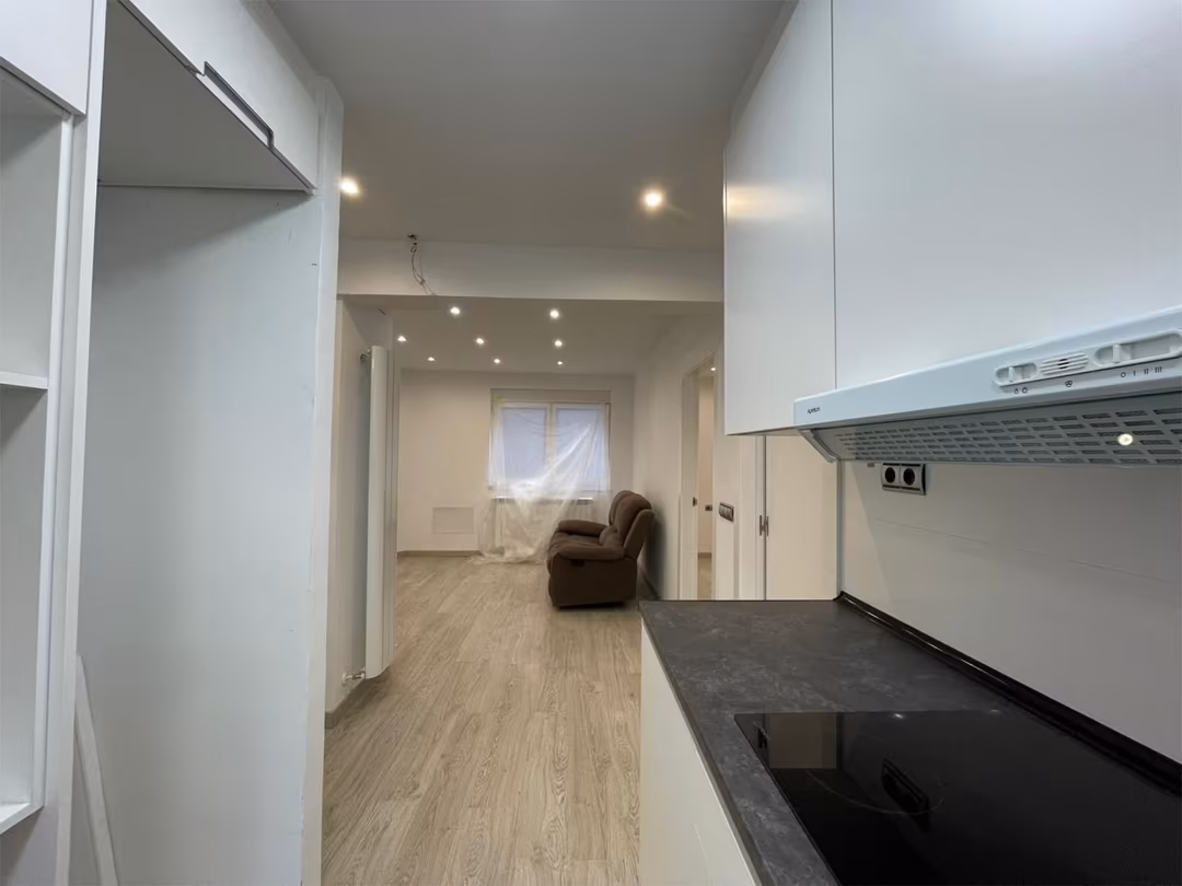 Piso en  Calle de Miguel Servet 17 - Foto 5