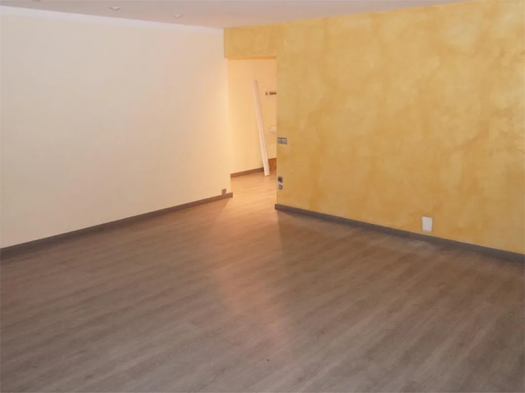 Piso en  Avinguda del Segre 11 - Foto 4