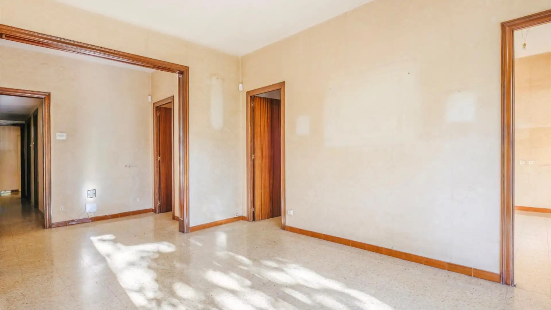 Piso en  Avinguda de Roma 107 - Foto 6