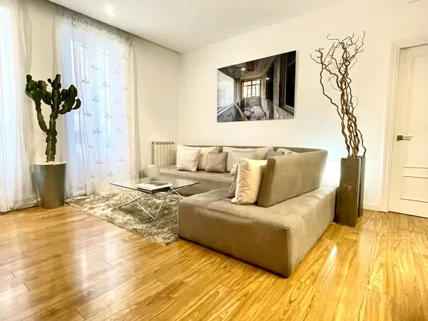 Piso en calle de San Hermenegildo, 31 - Foto 2