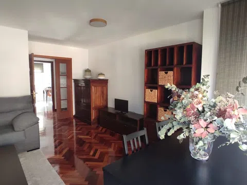 Piso en calle Simón Bolívar, 33