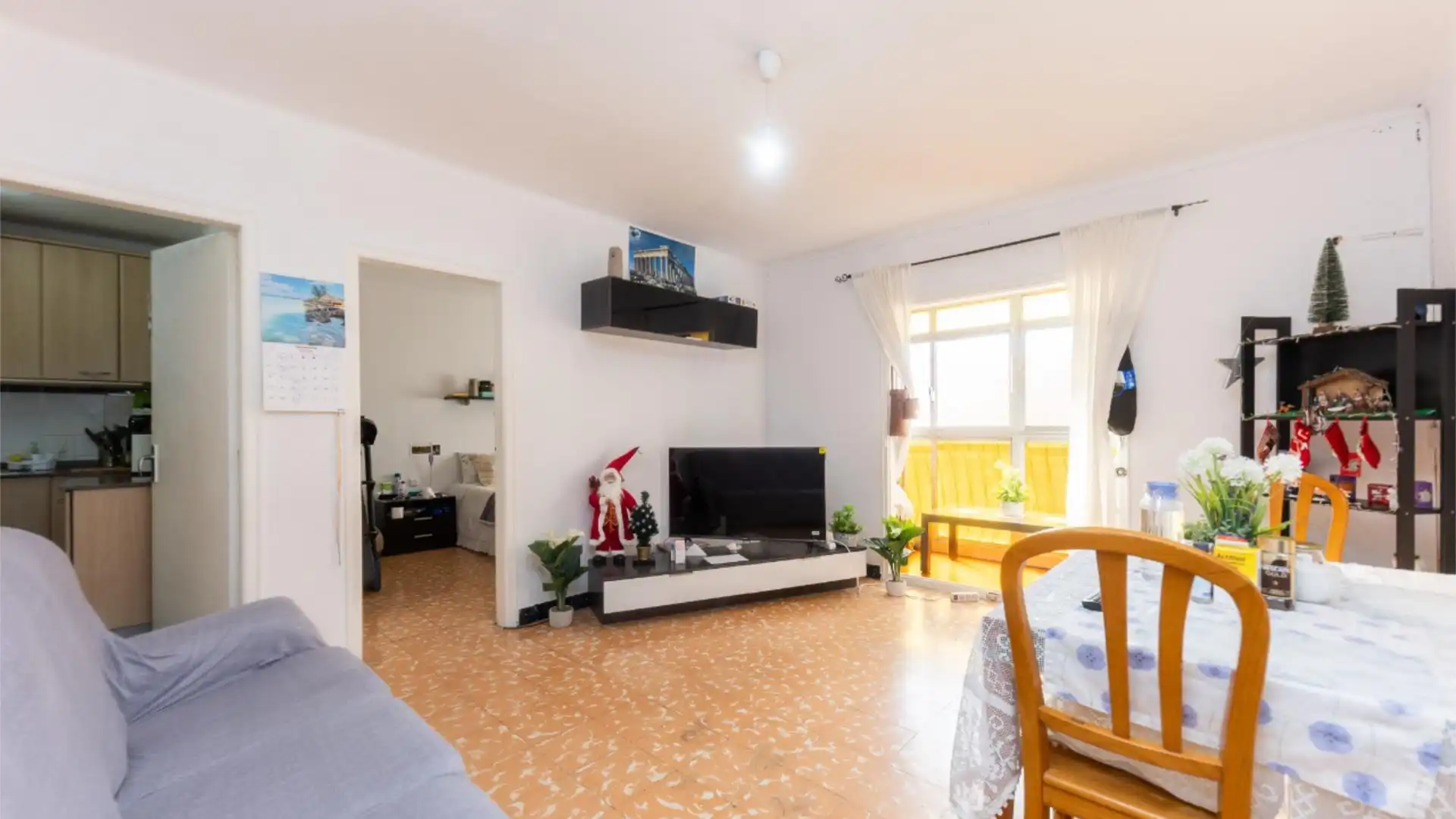 Piso en  Carrer de Pere Masallach 6 - Foto 3