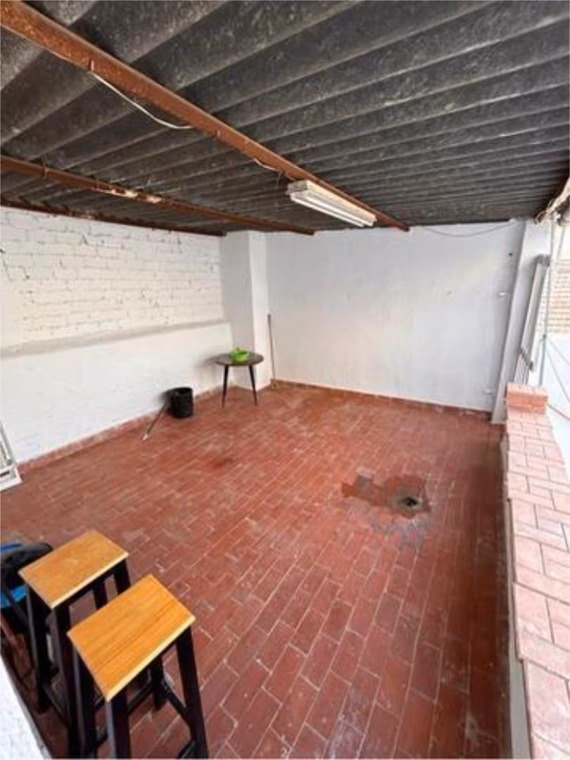 Piso en Barrio tranquilo, metro y servicios - Foto 9