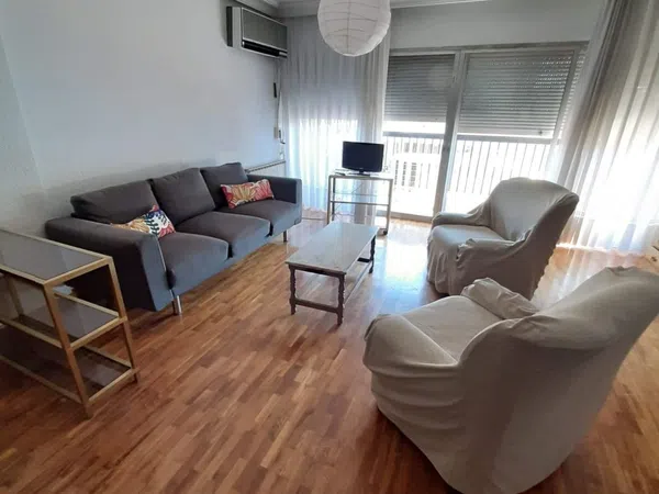 Piso en calle Derechos humanos, 6