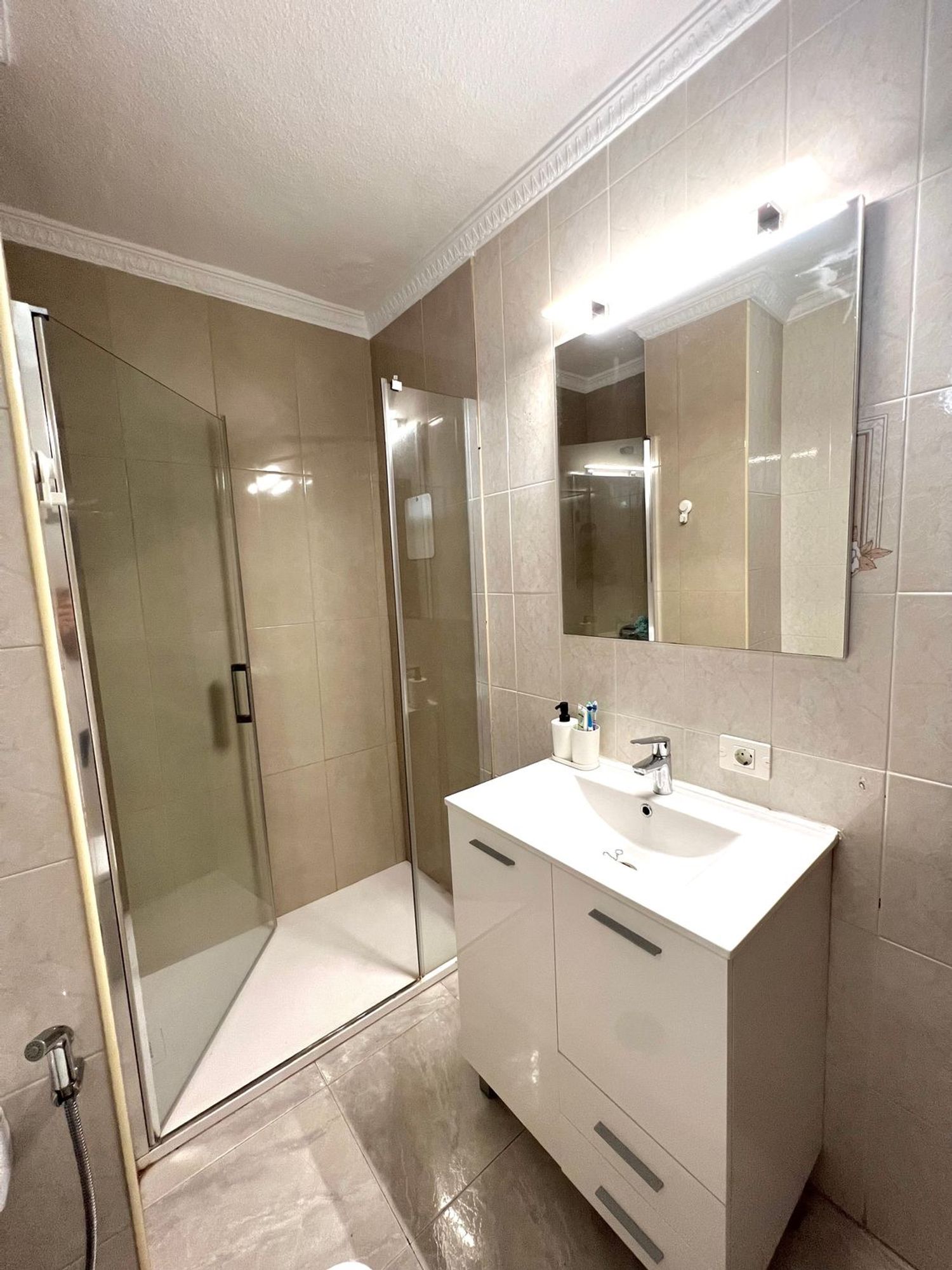 Piso en avenida Santiago Puig, 4 - Foto 2