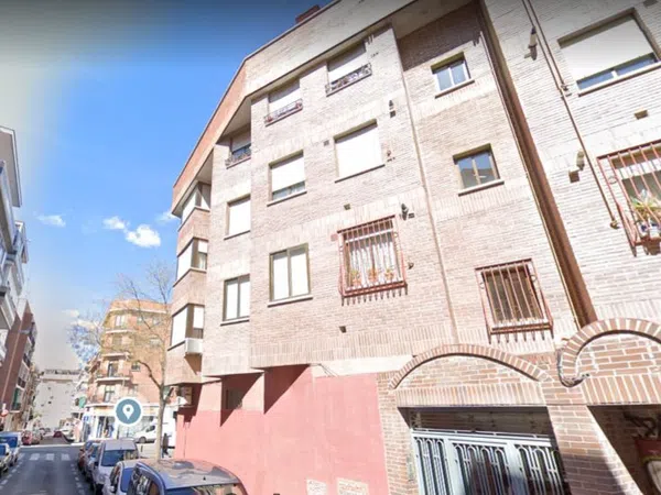 Piso en calle de Salas Barbadillo, 13