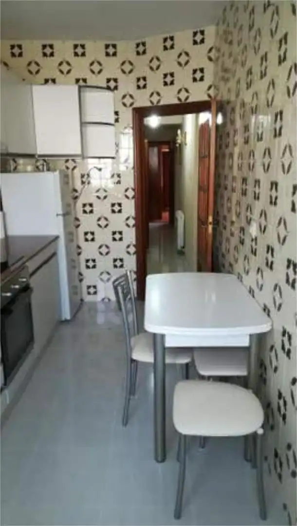 Piso en Cuatro Caminos - Foto 8