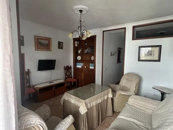 Chalet adosado en Plaza la Constitución, 18 - Foto 5
