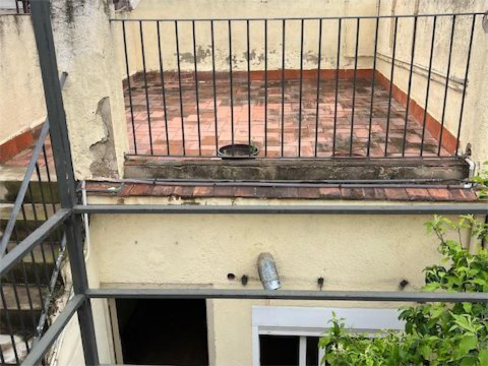 Casa adosada en  Carrer de Lacy 2 - Foto 2