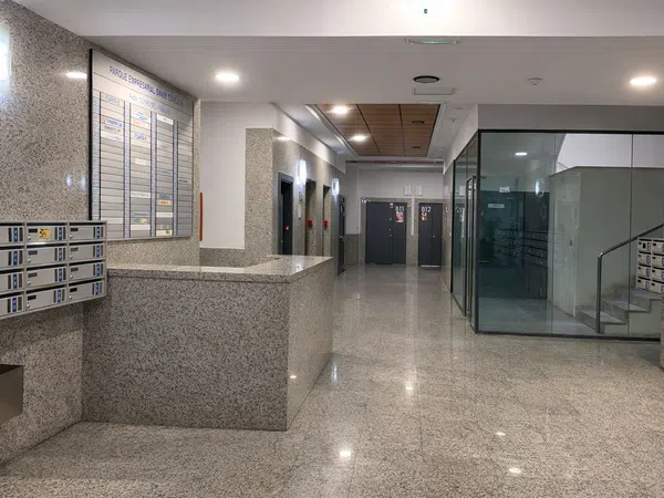 Alquiler de estudio en Avenida del Cerro del Águila, 3 - Foto 18