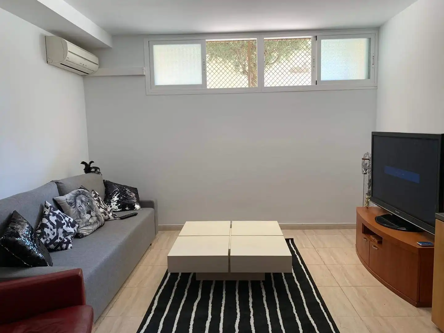 Estudio en  Carrer de la Creu d'en Muntaner 24 - Foto 4