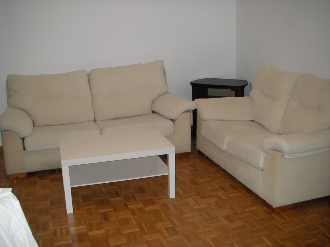 Piso en  Carrer d'Abén al Abbar 1 - Foto 3